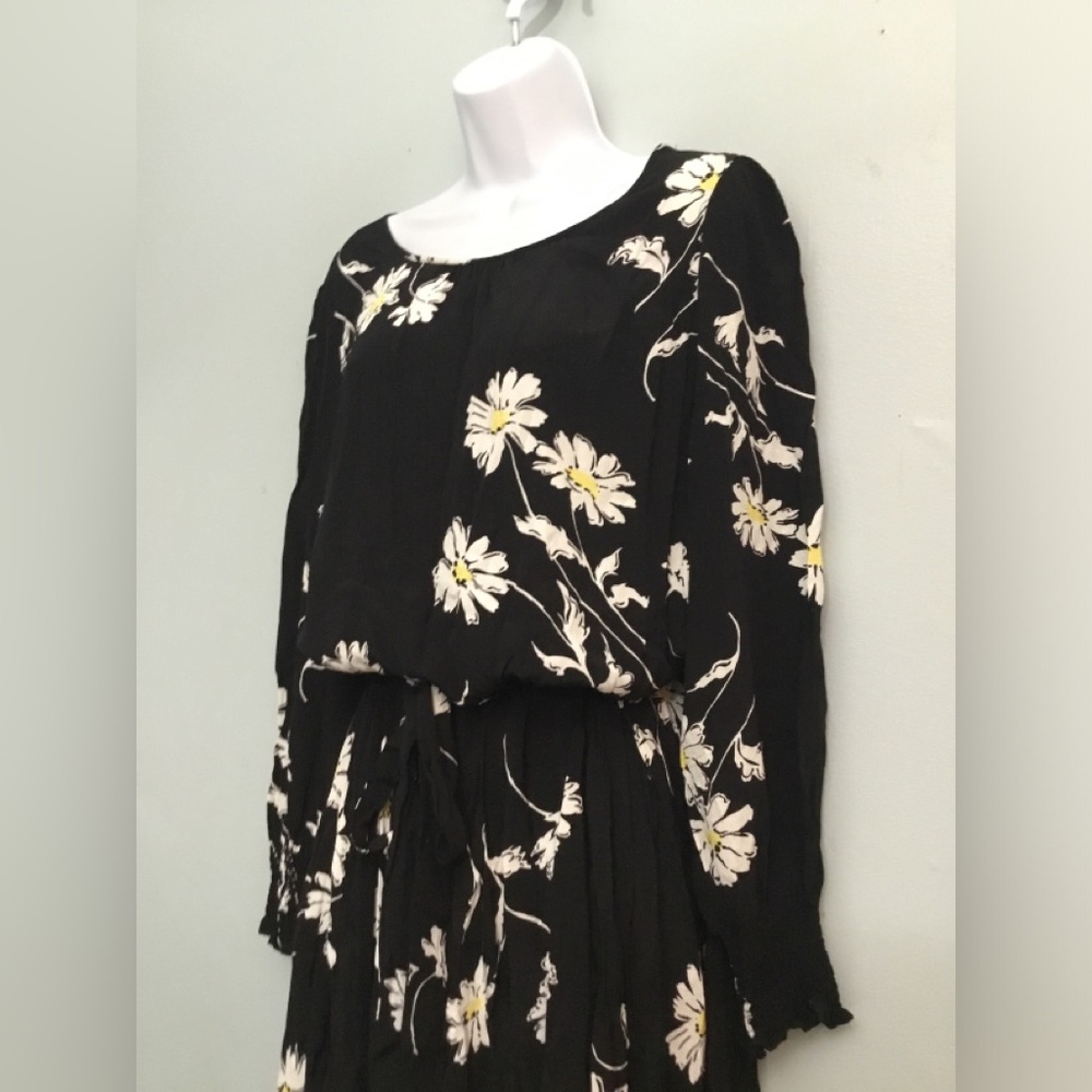 Talbots Black Floral Long Sleeve Dress with Daisy Print